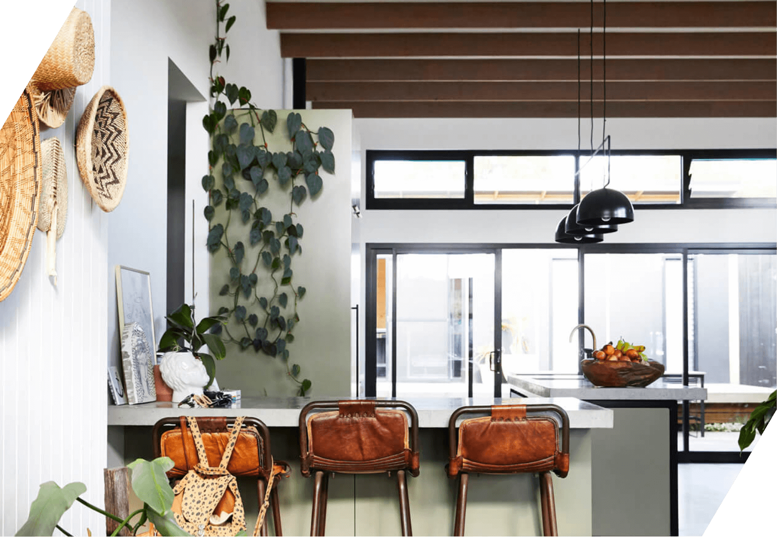 momentombuilt-home-feature-sheepwashroad-3